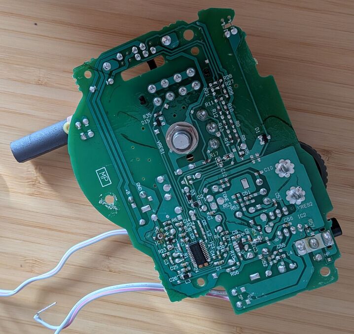 Main PCB, with potentiometers and switch